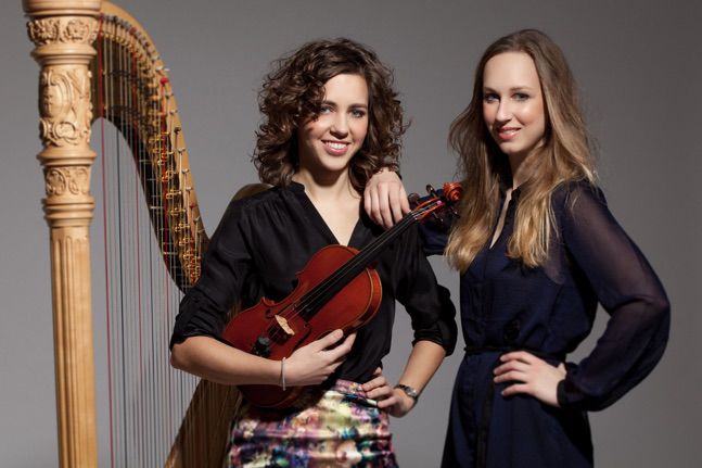 Annelieke Marselje (viool) en Doriene Marselje (harp)